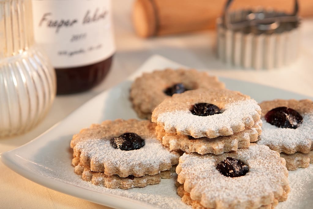 Linzer Augen oder Spitzbuben 2 linzer augen, cake, sweet