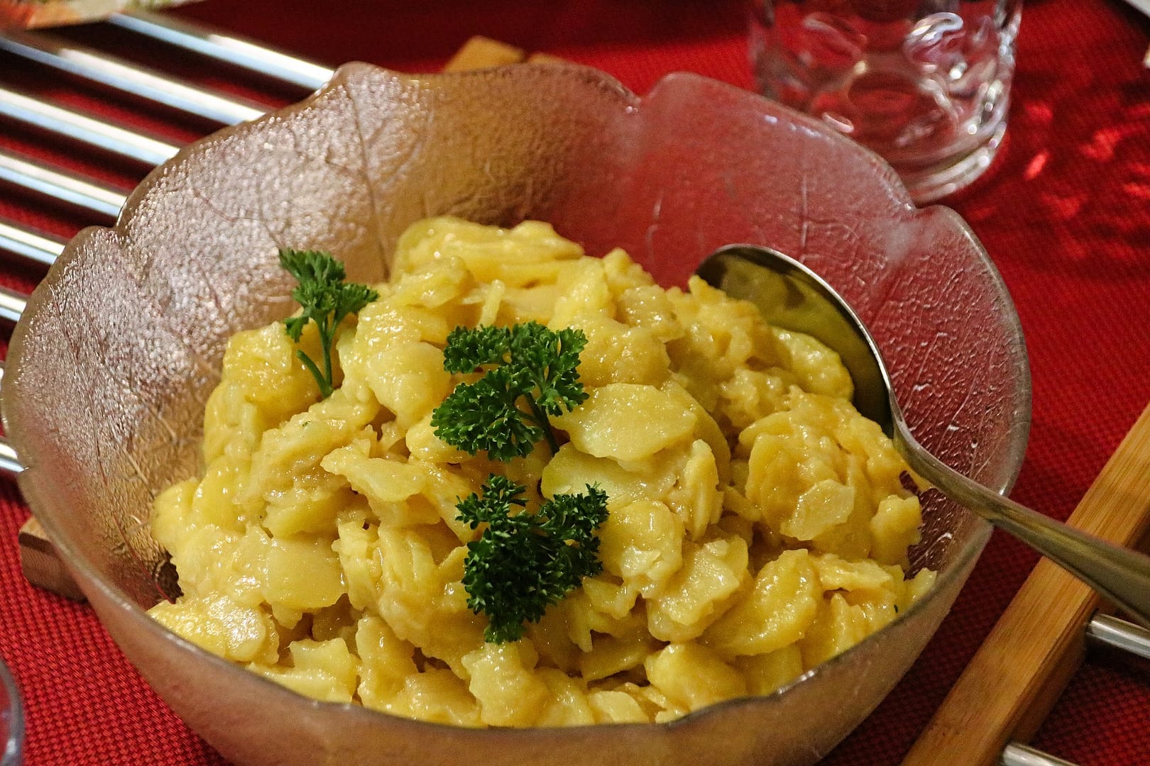 potato salad 6893496 1920